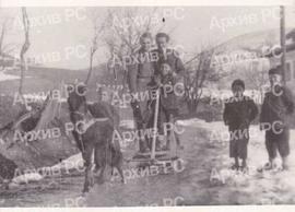 Живко Билбија, други слијева